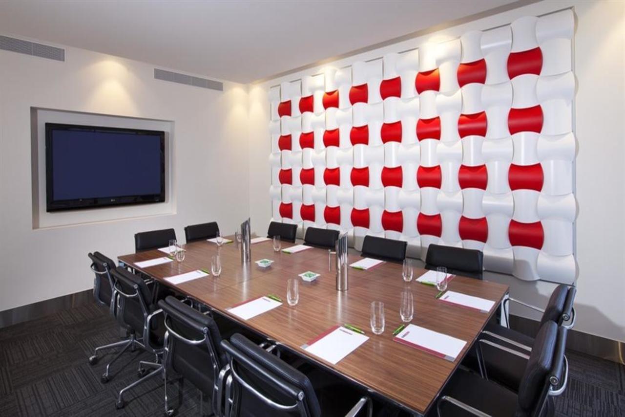 Mantra Charles Hotel Лонсестон Экстерьер фото