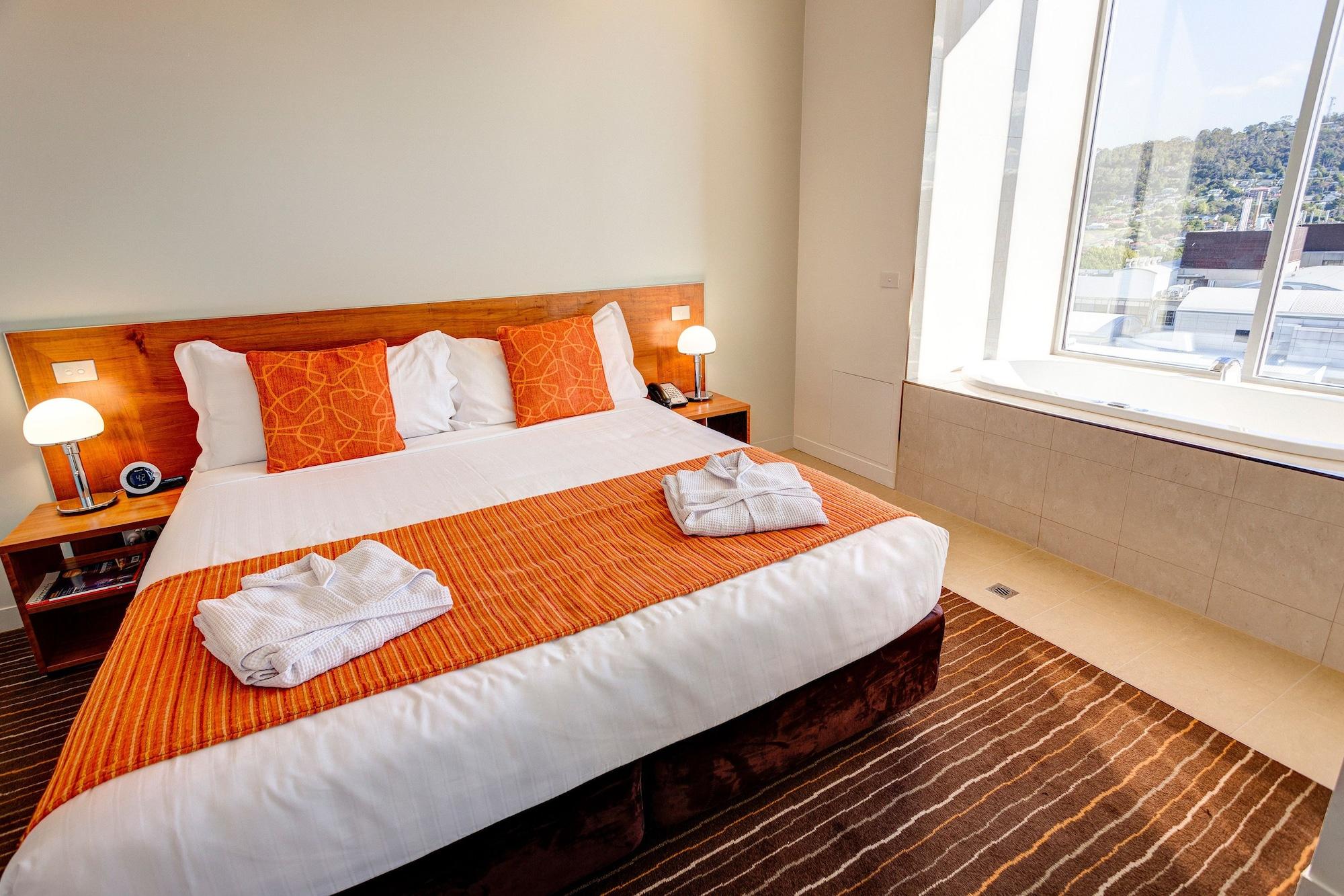 Mantra Charles Hotel Лонсестон Экстерьер фото